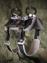 Load image into Gallery viewer, Demo of Llama Pack Saddles
